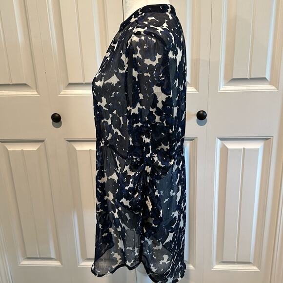 Express Large Semi-Sheer Tunic Button Down Navy Floral Blouse Top - Picture 9 of 14